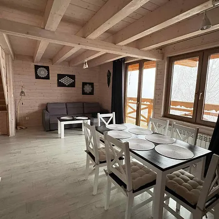 Hulanka Chalet